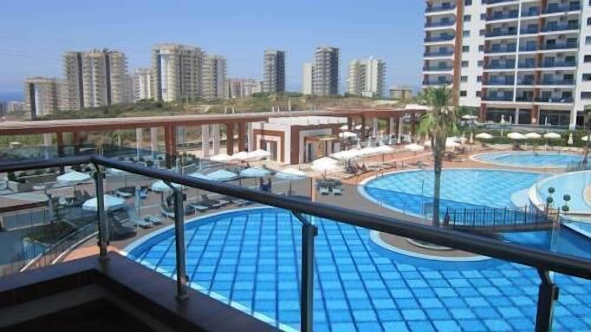 Leilighet Azura Park Tourism Complex Alanya