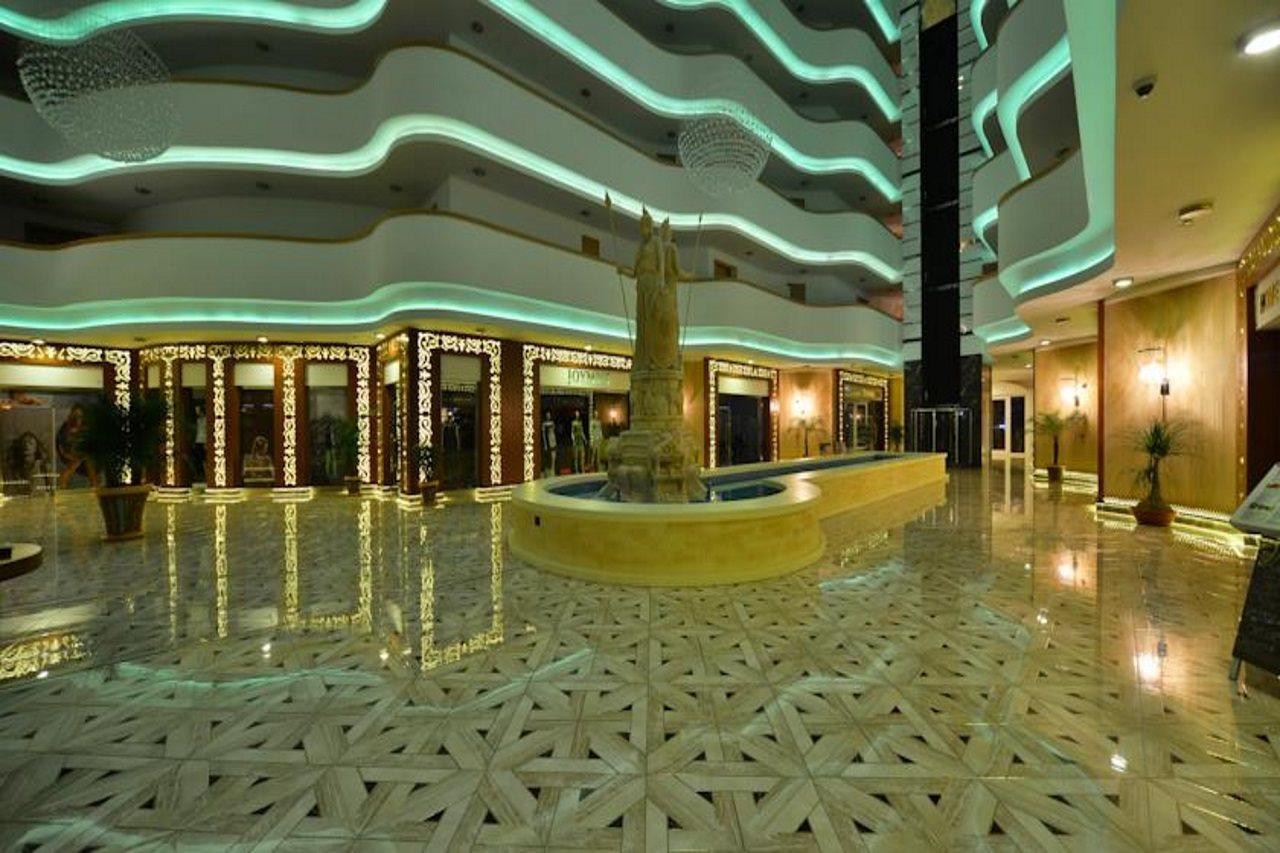 Azura Park Tourism Complex *